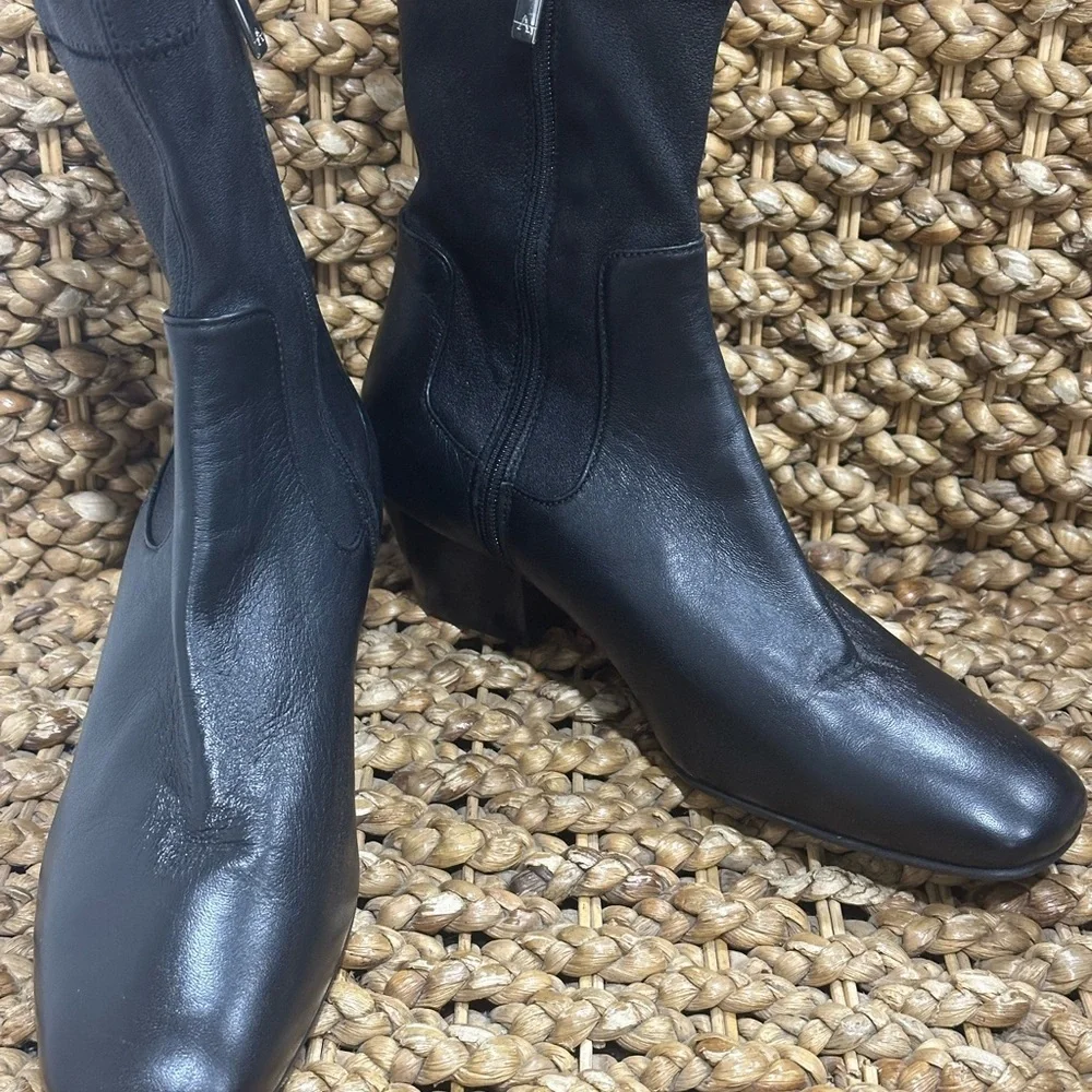 Aquatalia Sandi‎ Sock Stretch Bootie Size 36